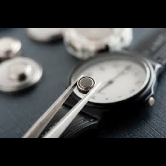 Watch battery replacement - Picture 1 of 1